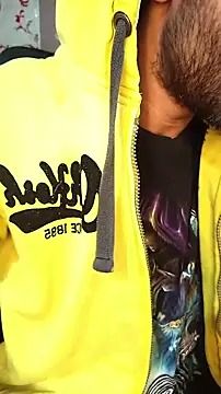 Snapshot of BrownBoy69666 chatting on 18, 12, 2024 BrownBoy69666 online show from 18, 12, 2024