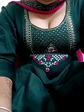 Snapshot of 09punjabi chatting on 15, 10, 2025 09punjabi online show from 15, 10, 2025