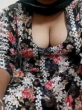 Snapshot of 09punjabi chatting on 18, 10, 2025 09punjabi online show from 18, 10, 2025