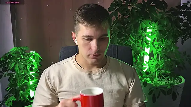 Sweeet  boy online show from 22, 2, 2025