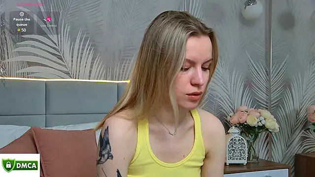 AmaliaBell online show from 5, 3, 2025