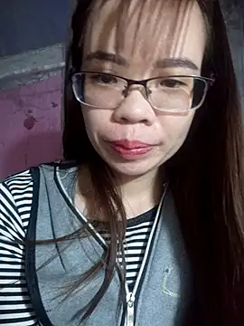   Mai-love19   online show from 9, 3, 2025