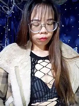   Mai-love19   online show from 2, 12, 2025