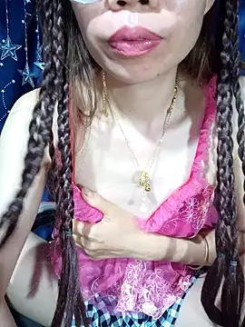   Mai-love19   online show from 5, 4, 2026