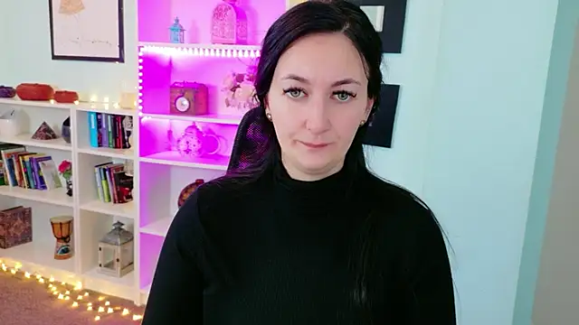 Snapshot of BrianaJoy chatting on 6, 2, 2026 BrianaJoy online show from 6, 2, 2026