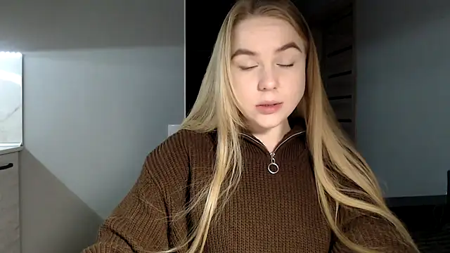 Snapshot of Sunbeam_ chatting on 8, 2, 2025 Sunbeam online show from 8, 2, 2025