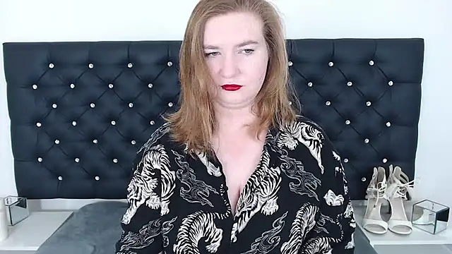 LaraDream online show from 20, 2, 2025