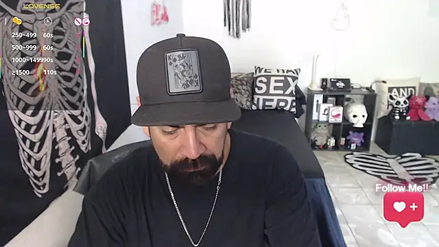 soyelcarlitos  online show from 1, 5, 2026