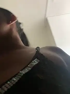 sofia xxx02 online show from 15, 3, 2025